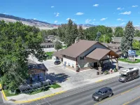 Best Western Sunset Inn - parking
