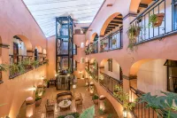 Hotel Abadia Tradicional - parking
