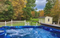 GREAT FOR FAMILIES! 3 MINUTE WALK TO MAIN STREET & 1 MILE FROM WINDHAM SKI MT. - 2つ星