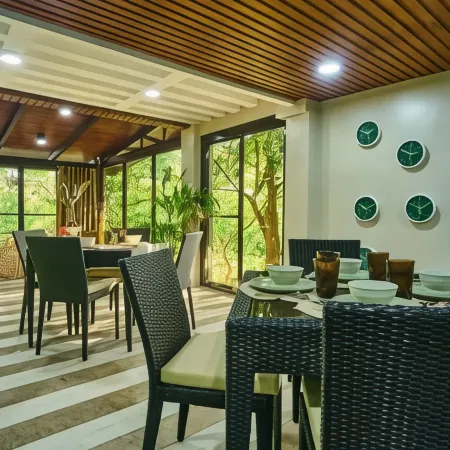 Cuatro Maya by ARAW Residences