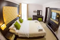 Swiss Holiday Hotel by Kundakci Group - parking