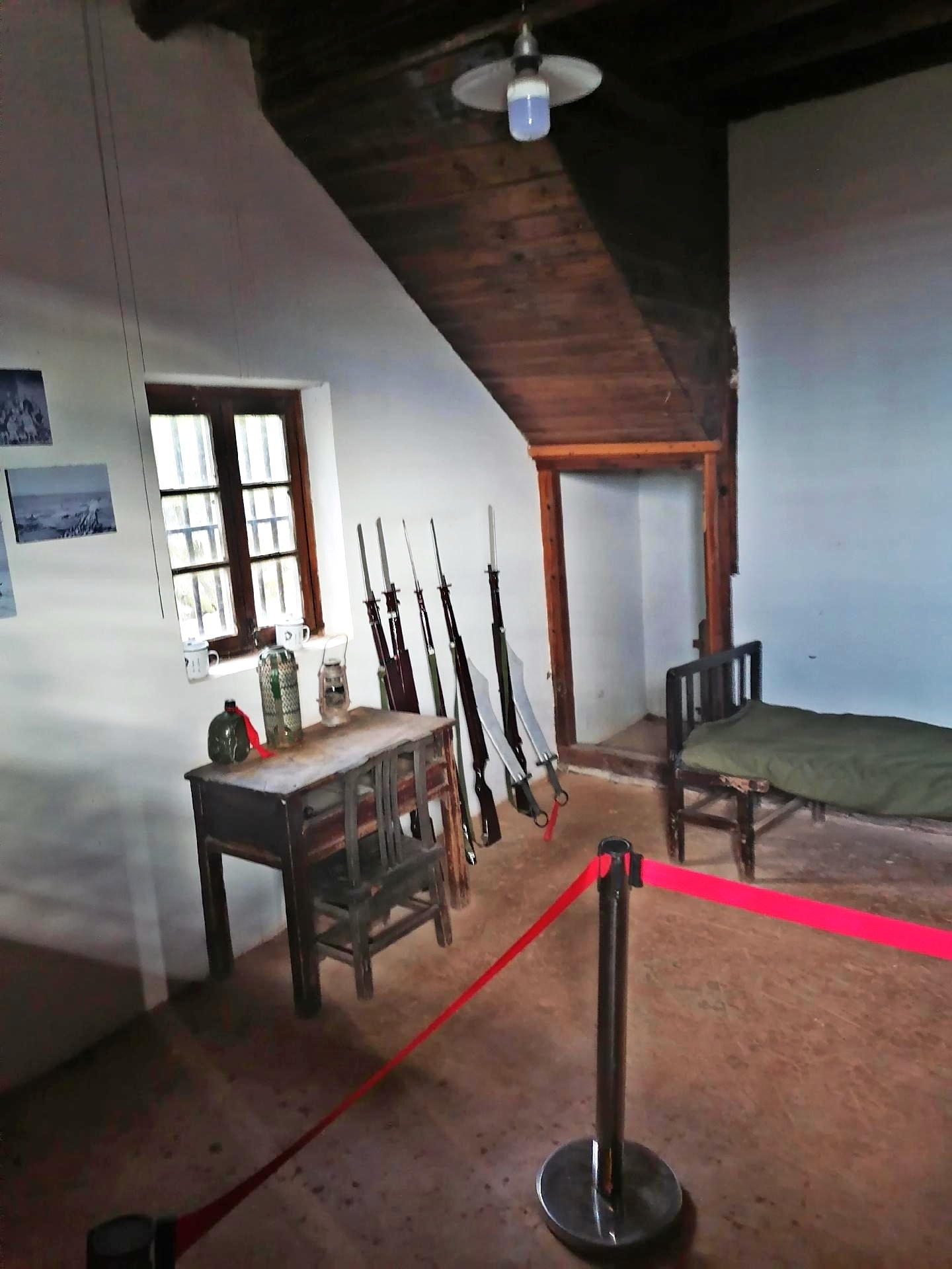 Hotels near Former Residence of Mao Zedong