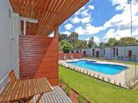 Riverside Ocean Grove Hotels in Wallington