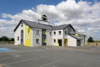 B&B Hotel Bourges 2 Hôtels à : Saint-Florent-sur-Cher