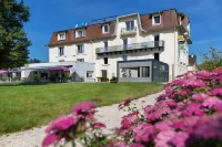 Logis Hotel Restaurant Spa Beau Site Hotel di Amblans-et-Velotte