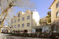 Casa do Vinho Sintra Guest House Hotels in Сан-Мартинью