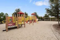 Perennial Paradise at Solterra Resort 6 Bedroom Condo Hotels in Davenport