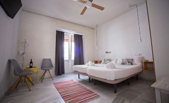 The Nomad Hostel&Pension