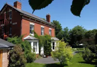 Hopbine House