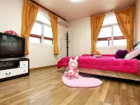 Uljin Forest Lodge Pension