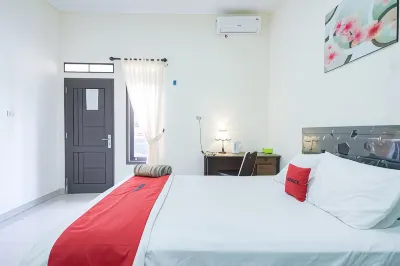 RedDoorz @ Jalan Urip Sumoharjo Lampung Hotel di Way Halim Permai