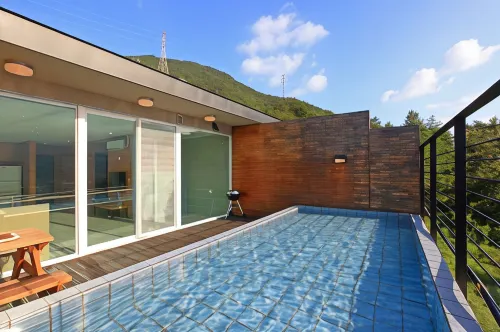 Sancheong Family Poolvilla Hotels in Sancheong-gun