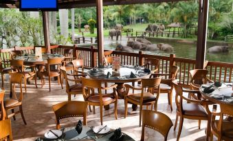 Mason Elephant Lodge