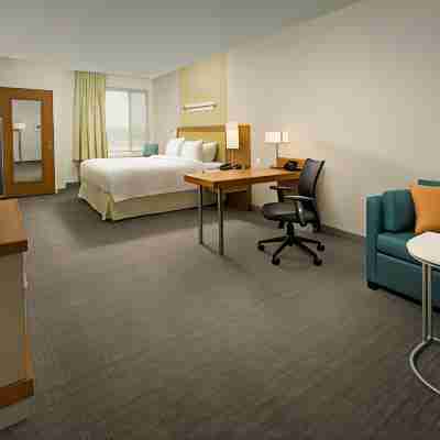 SpringHill Suites Bridgeport Clarksburg Rooms