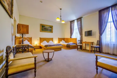 Residence Ambient Hotel dekat Butoiul Sasului