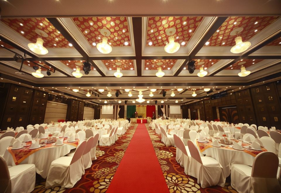 Ruean Phae Royal Park Phitsanulok Over view