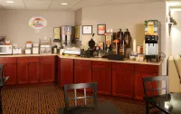 Super 8 by Wyndham Beaver DAM Hotel a Clyman