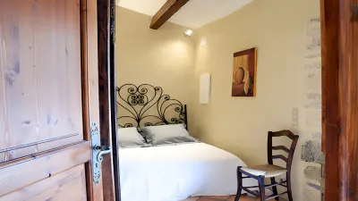 La Suite Margot, 9th Century Priory