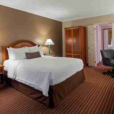 SureStay Plus Hotel by Best Western Brandywine Valley Rooms