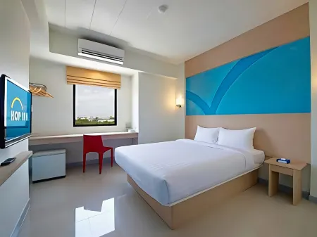 Hop Inn Sakon Nakhon Отели рядом с достопримечательностью «Wat Phra That Choeng Chum Worawihan»