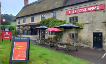 The Grove Arms