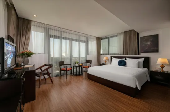 โรงแรมเดอลาแซน