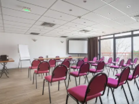 Residhotel le Grand Prado Hotels in Marseille