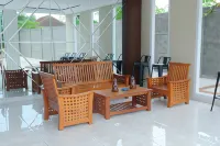 Incast Hotel Hotels in Pagerwojo