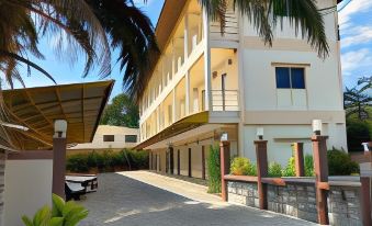 Jirasin Hotel & Apartment