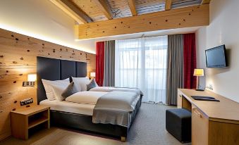 Ski & Bike Hotel Wiesenegg