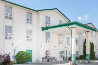 Super 8 by Wyndham Dauphin Hoteles en Dauphin