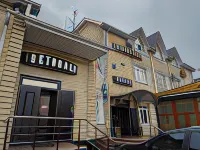 Snezhnaya Koroleva Hotel