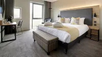 Tŷ Newport Hotels in 