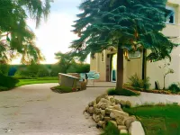 L'Arbre à Cabane Hotels in 