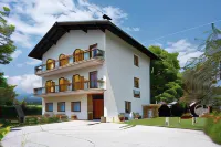 Piccolo Orso Bruno Hotels in Coredo