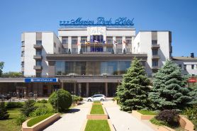 Marins Park Hotel Ростов (Маринс Парк Отель Ростов)