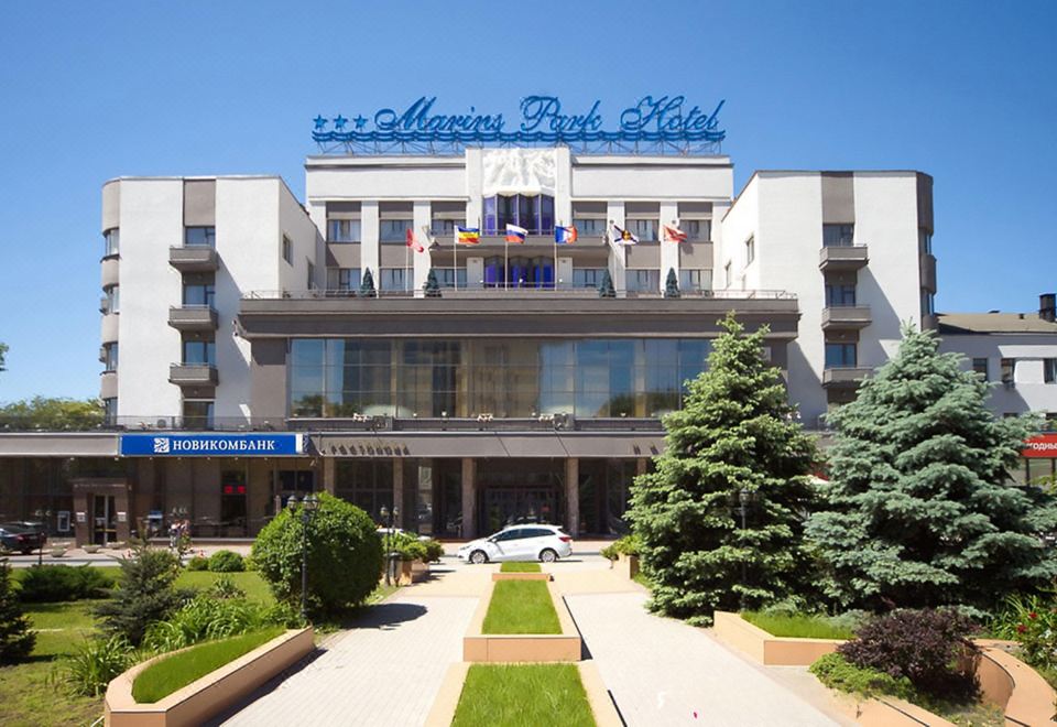 hotel overview picture