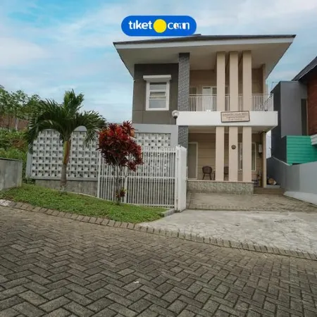 Gandaria Villa Batu