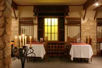 Akademiya Hotel