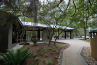 Little Africa Safari Lodge
