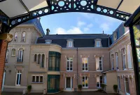 Hotel Castel Jeanson Hotel a Champillon