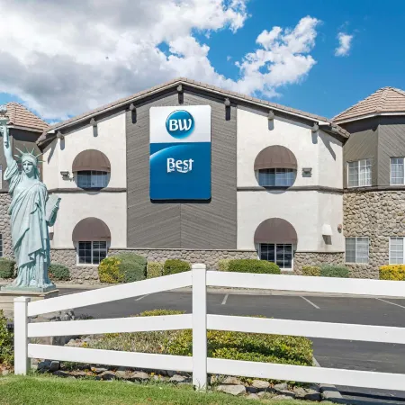 Best Western Liberty Inn