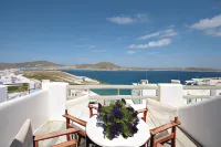 Hara Studios and Apartments - 3-Star