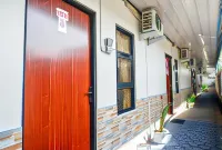 RedDoorz Syariah Near Stasiun Gumilir Cilacap Hotels in North Cilacap