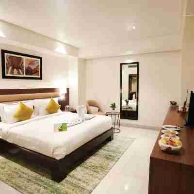 Leisure Inn Grand Chanakya Rooms