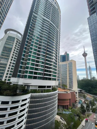 Mercu Summer Suite KLCC by Kuminshu