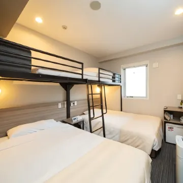 Super Hotel Shinyokohama Отели рядом с достопримечательностью «Железнодорожная станция Кикуна»