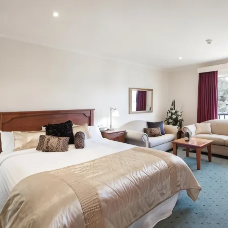 Crystal Inn
