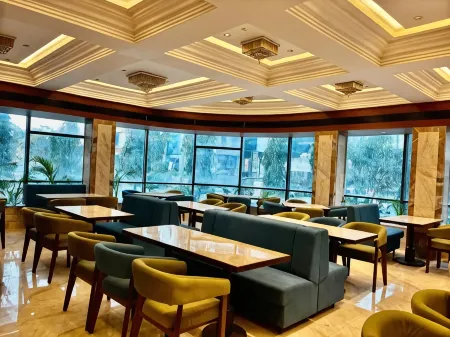 Hotel Mumbai House - Vashi Navi Mumbai