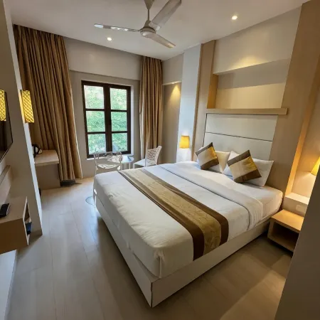 South Coast Hotel Wagle Estate Thane